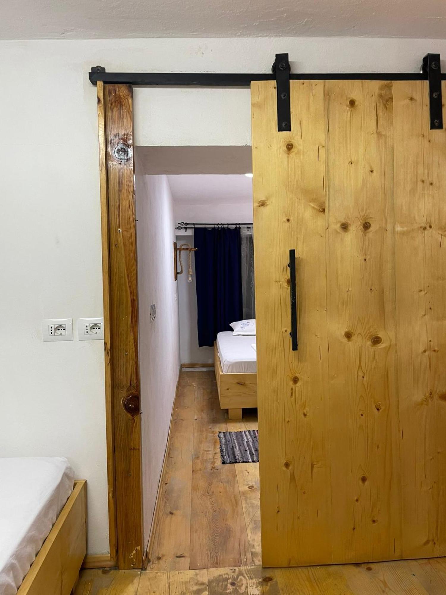 My Wooden Apartments تيرانا المظهر الخارجي الصورة